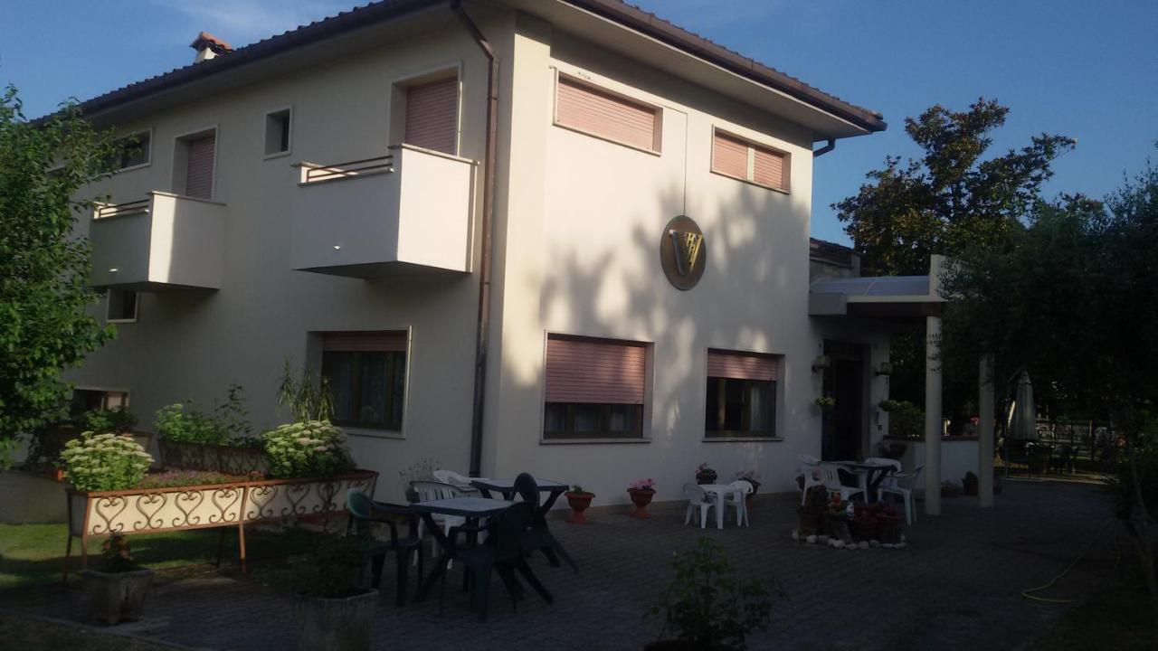 Hotel Le Vigne Contigliano Ngoại thất bức ảnh