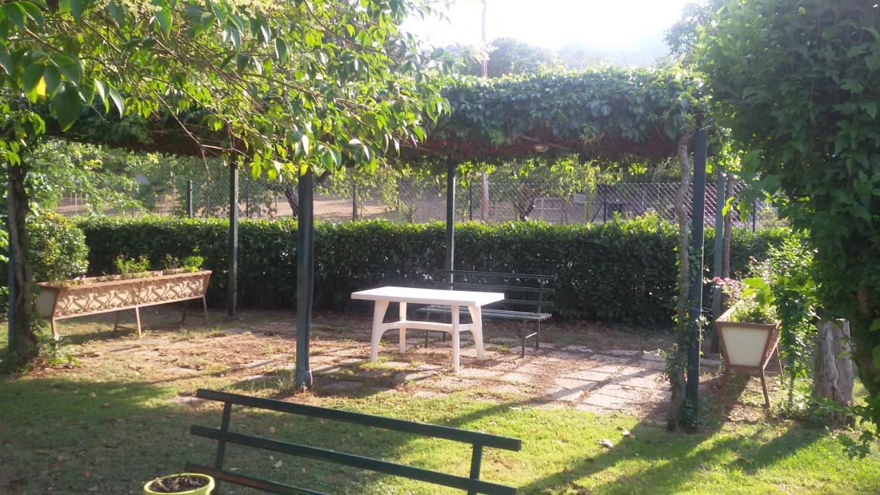 Hotel Le Vigne Contigliano Ngoại thất bức ảnh